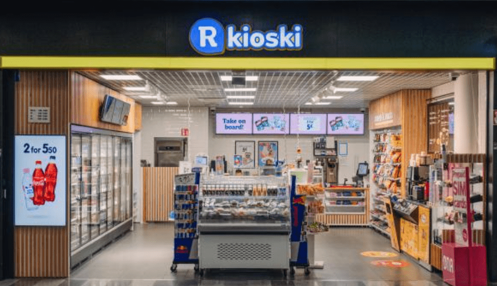 空港のR-KioskでSIMカードを購入
