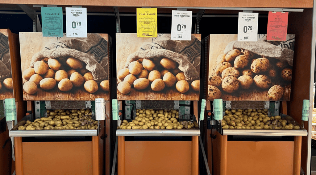 フィンランドの野菜や果物は量り売りが主流